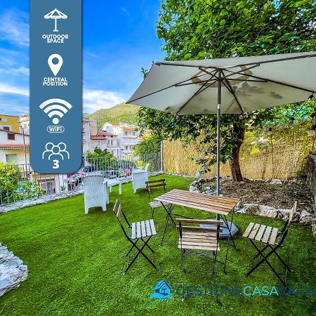 Casa Con Ampio Giardino In Centro La Taverna Villa อิทริ ภายนอก รูปภาพ